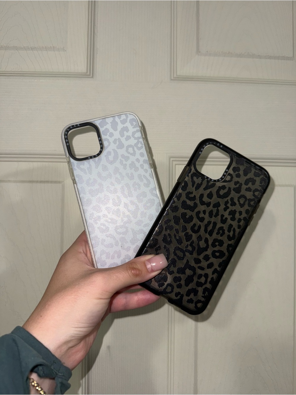 Leopard Print Protective Phone Case - Black & White